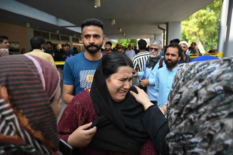 Door was locked at Pakistan hospital where fire killed 14 babies, witnesses say